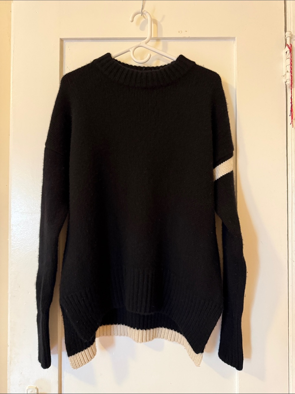 La Ligne cashmere Black sweater with white trim